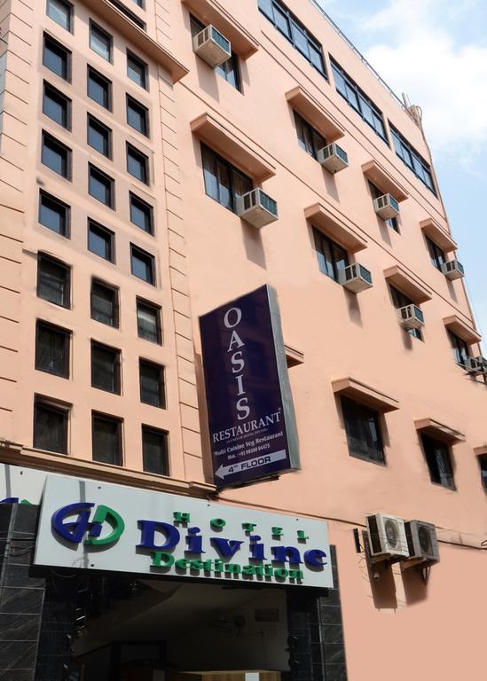 Hotel Divine Destination à Bénarès Extérieur photo